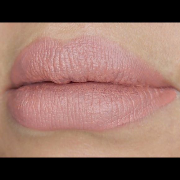 bareminerals infamous